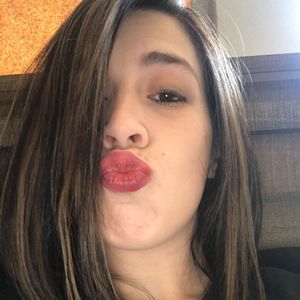 Meet your Posher, Connie